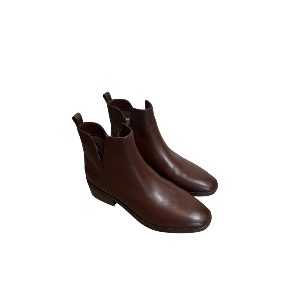 Women's Chelsea & violet sz9 brown ankle bootie like new